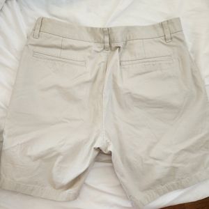 Tan khaki Bonobos shorts 7 inch inseam size 33